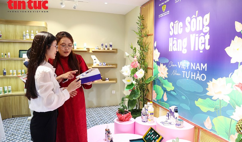 Sức bật mới cho hàng Việt