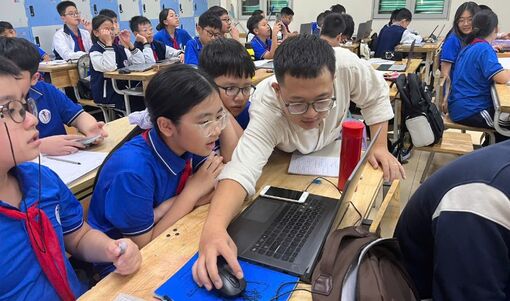 Dạy AI, STEM có phải là dạy thêm, học thêm?