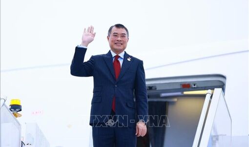 Thủ tướng Lê Minh Hưng về tới Hà Nội, kết thúc tốt đẹp chuyến công tác tại Nga