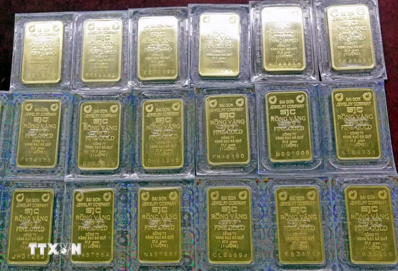 Giá vàng SJC lao dốc cuối tuần sau khi vượt mốc 151 triệu đồng một lượng