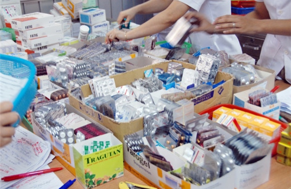 Chủ động dự trữ thuốc ứng phó dịch bệnh và nắng nóng kéo dài