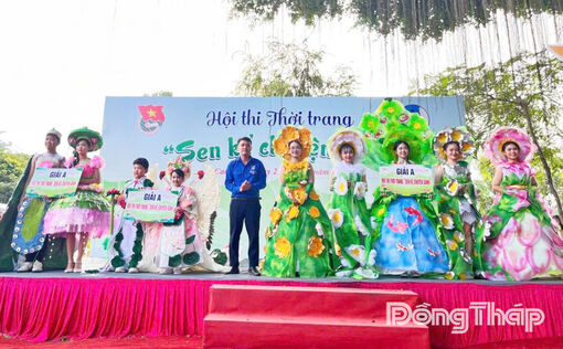 Hội thi thời trang tái chế với chủ đề “Sen kể chuyện xanh”