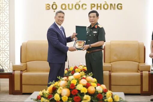 Ưu tiên hợp tác khắc phục hậu quả chiến tranh