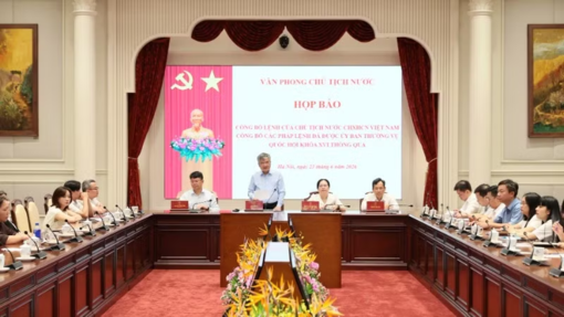Công bố Lệnh của Chủ tịch nước về hai pháp lệnh