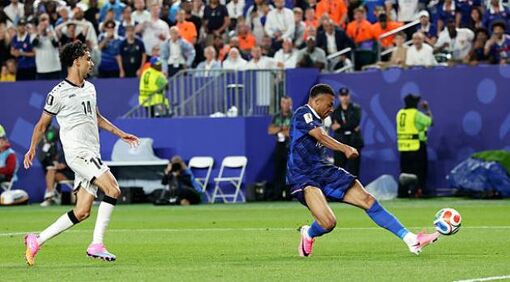 Mbappe lập cú đúp, Pháp hạ Iraq để giành vé đi tiếp