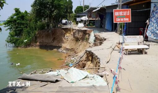 Đồng Tháp phê duyệt 2 dự án khắc phục sạt lở, tổng mức đầu tư hơn 5,7 tỷ đồng