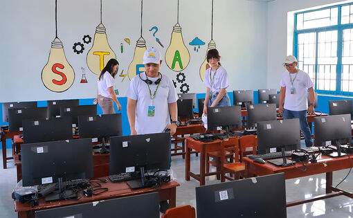 Thêm phòng học mới ở vùng biên