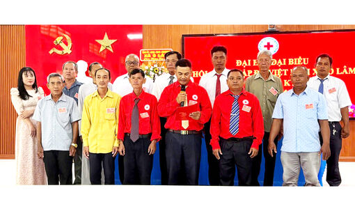 Ông Chau Sa Ray giữ chức Chủ tịch Hội Chữ thập đỏ xã Ô Lâm nhiệm kỳ 2026 - 2031