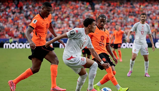 Hà Lan hạ Tunisia 3-1, đại chiến Morocco tại vòng 1/16 World Cup