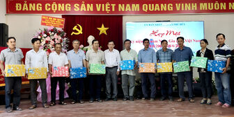 Xã Phú Hữu tuyên dương các gia đình văn hóa tiêu biểu