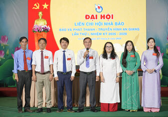 Ông Đỗ Quốc Bửu giữ chức Thư ký Liên Chi hội Nhà báo Báo và Phát thanh - Truyền hình An Giang