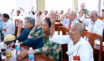 Hội Người cao tuổi phường Tịnh Biên phấn đấu  95% hội viên tham gia bảo hiểm y tế