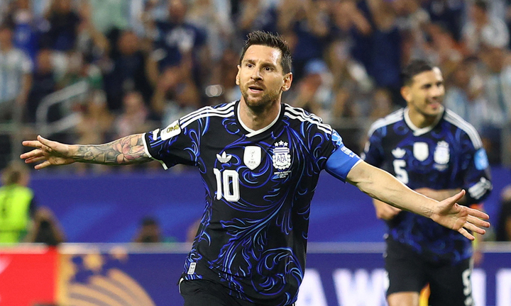 Messi đá 30 phút vẫn có siêu phẩm, Argentina toàn thắng vòng bảng World Cup 2026 - Báo An Giang Online