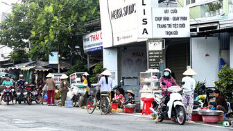 Bài toán vỉa hè đô thị