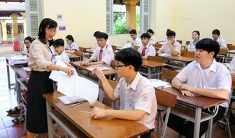 Học sinh TP. Cần Thơ hào hứng bước vào kỳ thi lớp 10