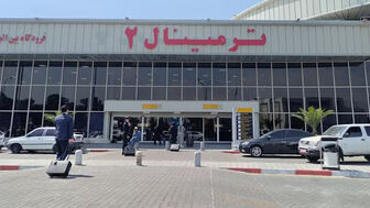 Iran nối lại đường bay tới UAE
