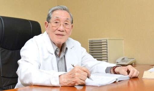 GS.TS.BS Nguyễn Đình Hối vừa qua đời rạng sáng nay