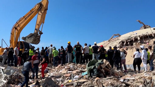 Venezuela khẩn trương cứu hộ sau 72 giờ vàng