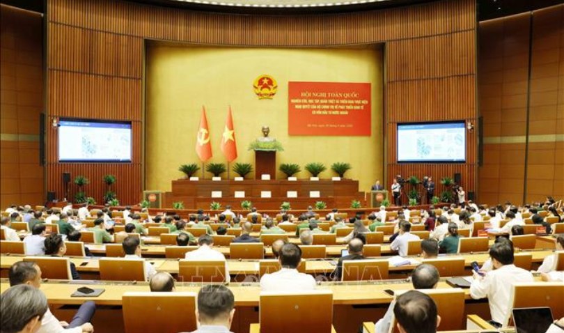 Hội nghị toàn quốc nghiên cứu, học tập, quán triệt và triển khai thực hiện Nghị quyết số 10-NQ/TW