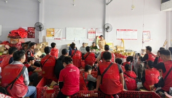 Tuyên truyền Luật Trật tự, an toàn giao thông đường bộ cho shipper