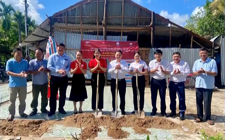 Chuyên mục Vì người nghèo