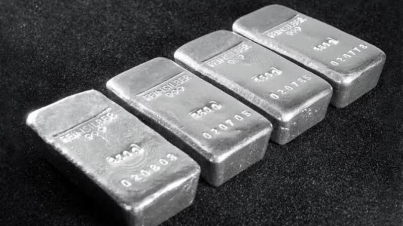 Giá bạc ngày 1/7: Bạc thế giới và trong nước tiếp xu hướng giảm