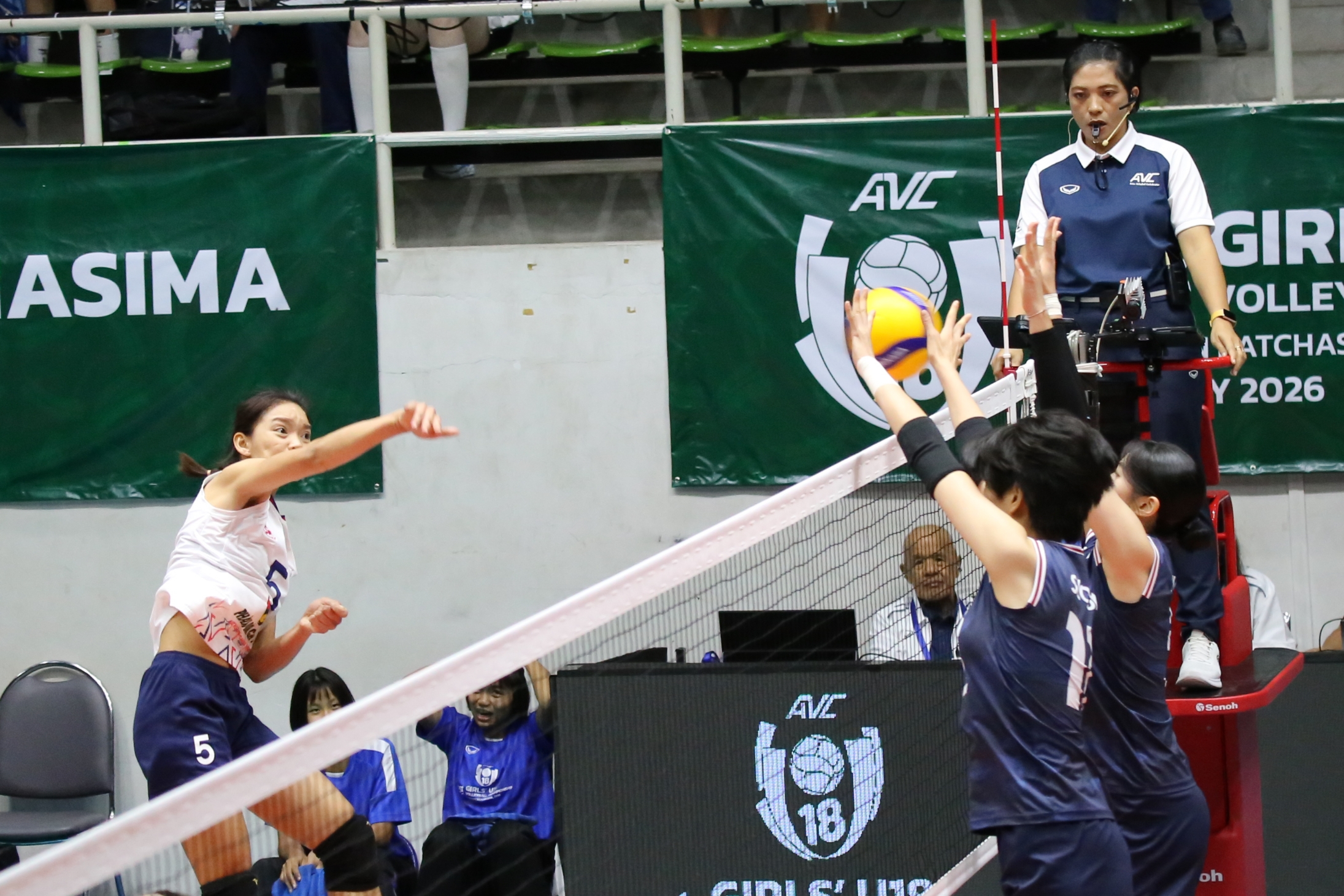 Bóng chuyền nữ U18 Việt Nam thua Hàn Quốc ở giải châu Á