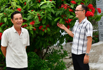 “Thuyền trưởng” của chi bộ ven biển