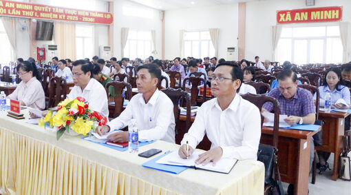 6 tháng đầu năm, toàn xã An Minh kết nạp mới 17 đảng viên