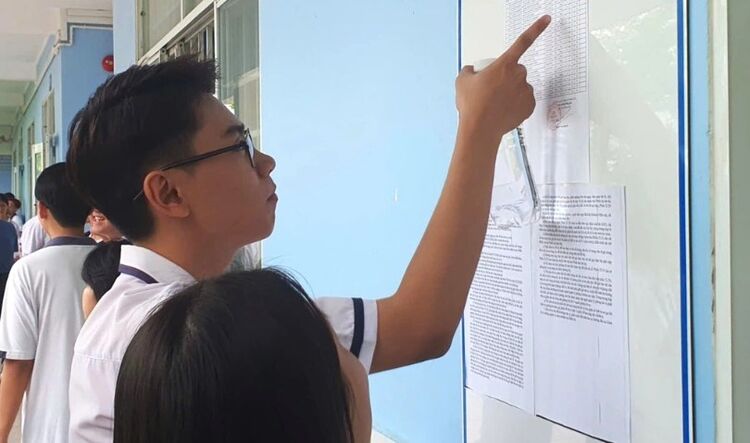 Điểm 10 môn toán tăng cao, Giám đốc Sở Giáo dục và Đào tạo Cà Mau nói gì?