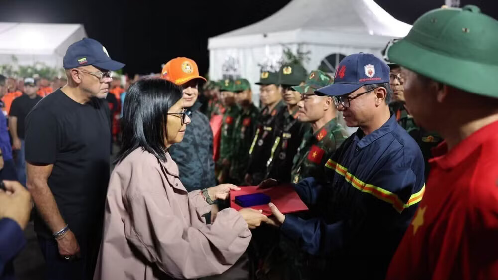 Venezuela vinh danh các đoàn cứu hộ quốc tế, gửi Thư cảm ơn đến Tổng Bí thư, Chủ tịch nước Tô Lâm