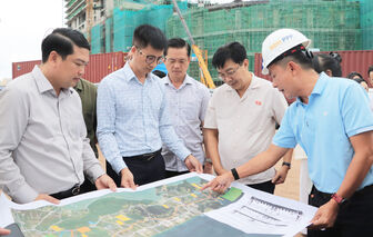 Ủy ban Kinh tế và Tài chính khảo sát các công trình, dự án phục vụ Hội nghị APEC 2027