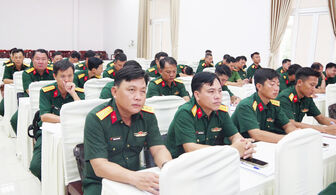 Binh chủng Hóa học tập huấn nâng cao kỹ năng ứng phó sự cố hóa chất độc, phóng xạ tại An Giang