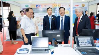 Robot, AI và drone Make in Vietnam trước cơ hội bứt phá