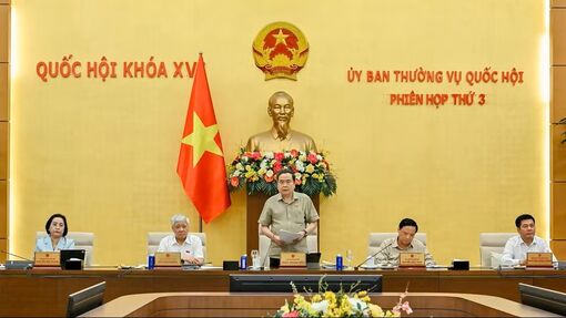 Phiên họp thứ 4 của Ủy ban Thường vụ Quốc hội khai mạc sáng 8/7