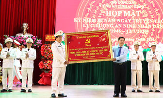 Công an tỉnh An Giang họp mặt kỷ niệm 80 năm Ngày truyền thống lực lượng An ninh nhân dân