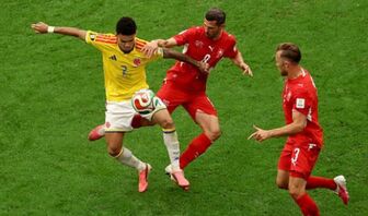 Hạ Colombia trên chấm luân lưu, Thụy Sĩ đấu Argentina ở tứ kết