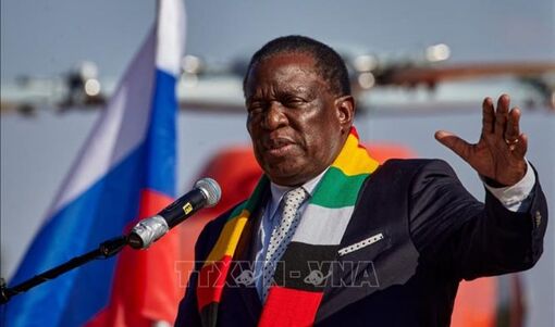 Zimbabwe gia hạn thời gian nắm quyền của Tổng thống
