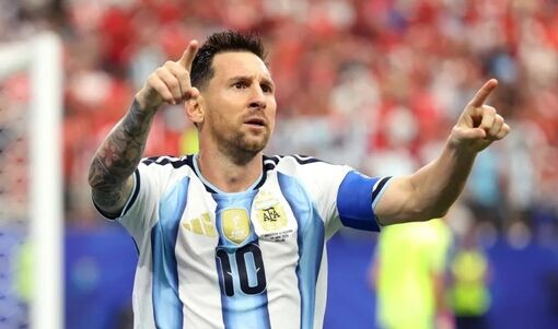 Messi xếp dưới 1 cầu thủ trong bảng xếp hạng Quả bóng vàng World Cup