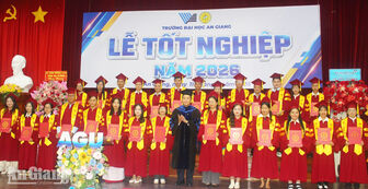 Hơn 650 sinh viên Trường Đại học An Giang tốt nghiệp loại giỏi, xuất sắc