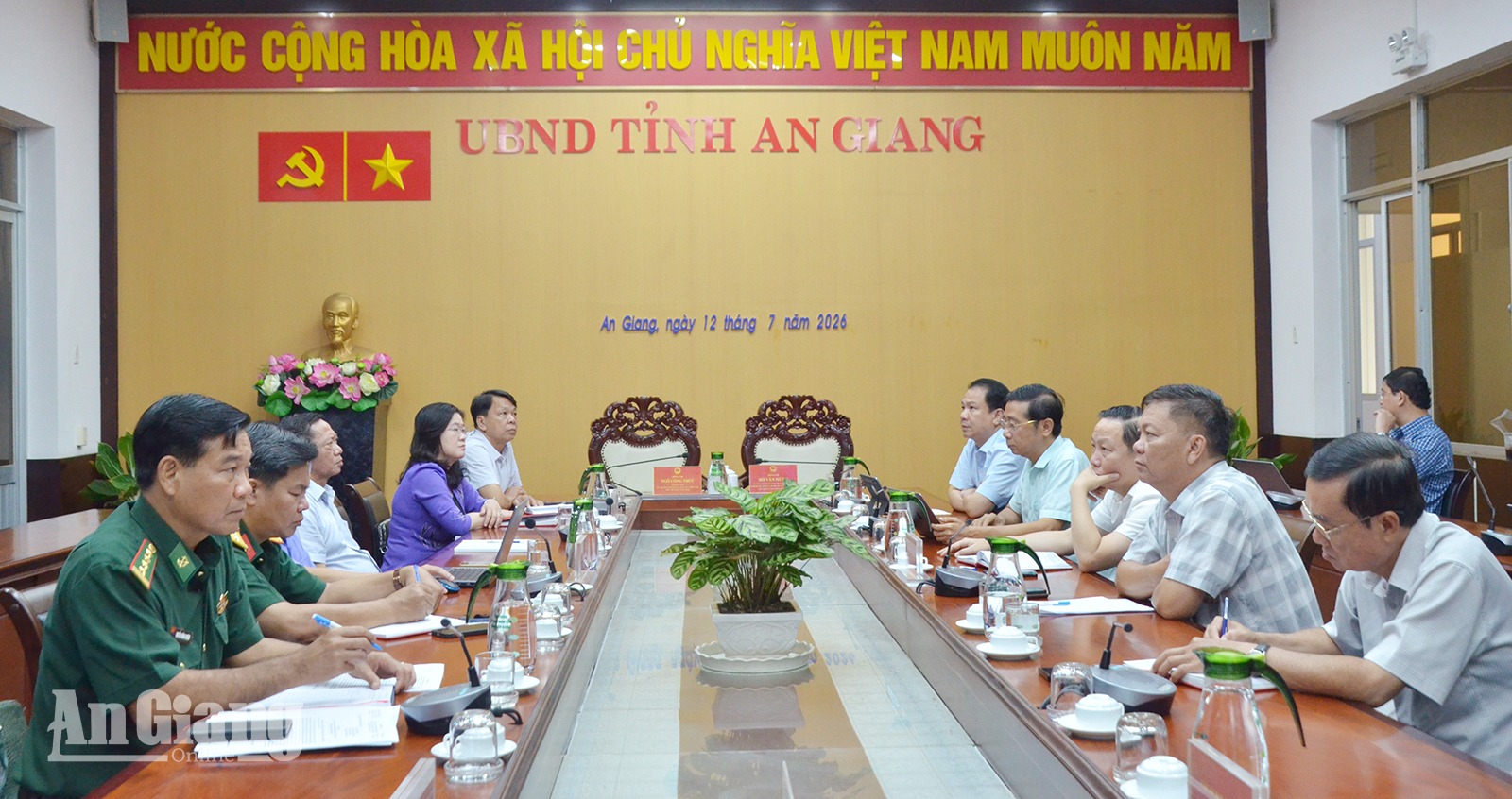 Vụ lật ca nô ở Phú Quốc: Chủ tịch UBND tỉnh An Giang Hồ Văn Mừng chỉ đạo khẩn khắc phục hậu quả
