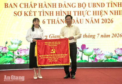 Chủ tịch UBND tỉnh An Giang Hồ Văn Mừng: Không đạt chỉ tiêu phát triển đảng viên, bí thư cấp ủy không được xếp loại xuất sắc