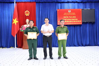 Công an xã Cù Lao Giêng xử lý 10 vụ ma túy trong 6 tháng đầu năm