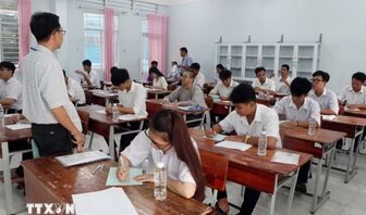 Chưa có kết luận vụ việc tại THPT Chuyên Tuyên Quang, thí sinh vẫn đăng ký xét tuyển theo kế hoạch