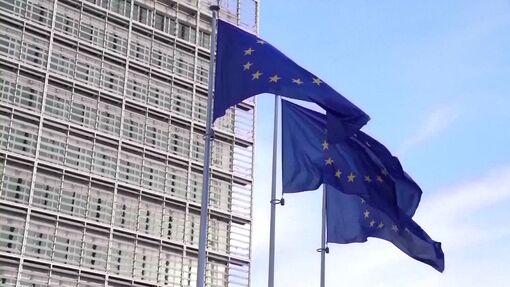 EU và Anh áp đặt trừng phạt Nga