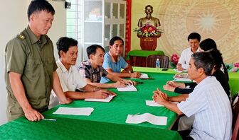 Hòa giải để nối lại tình làng nghĩa xóm