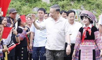 Tổng Bí thư, Chủ tịch nước dự Ngày hội Toàn dân bảo vệ an ninh Tổ quốc tại Sơn La