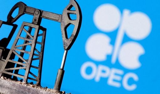 Giá xăng dầu hôm nay (15/07): Giá dầu thế giới tiếp tục tăng mạnh