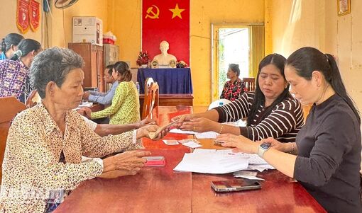 Nghĩa tình trên vùng căn cứ cách mạng