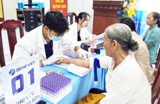 U Minh Thượng thu nhận 64 mẫu ADN của thân nhân liệt sĩ